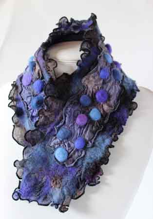 Violet rock pool neckpiece