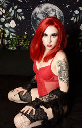 Scarlett - Part-time Model