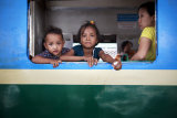 Train Yangon 254A1812 E