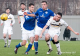 NARROW DEFEAT BY DOONHAMERS