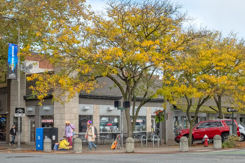 Outside the Little Cheerful