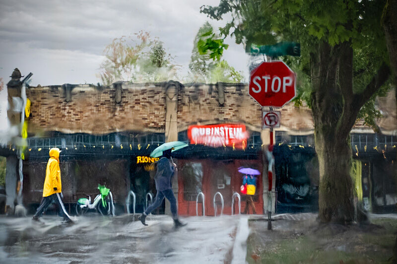Rain on 15th Ave