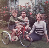 Ruth, Derek and Josse on his tricycle