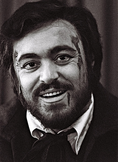 Luciano Pavarotti. backstage at Covent Garden, London, England