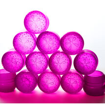 HC Rich Goulding Laundry balls