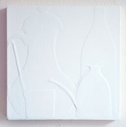 white-bottgilia e mestolo