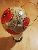 6 random hearts bauble
