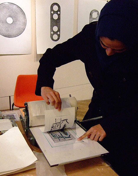 Revealing the printed image
