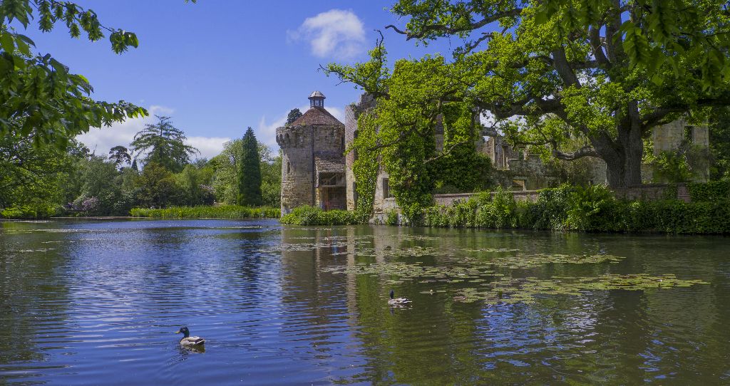 Scotney Castle NT, Lamberhurst ,Kent.