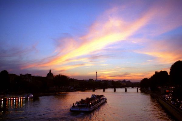 Sunset over Seine
