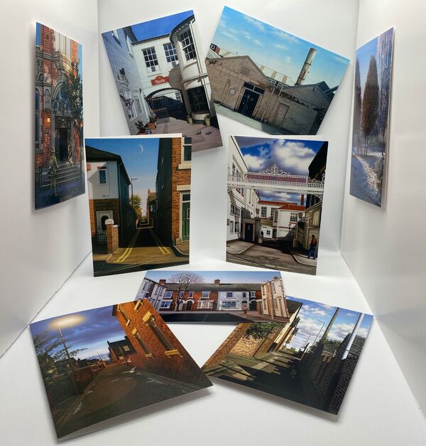 Set of 8 Stoke-on-Trent Greetings Cards in gift bag