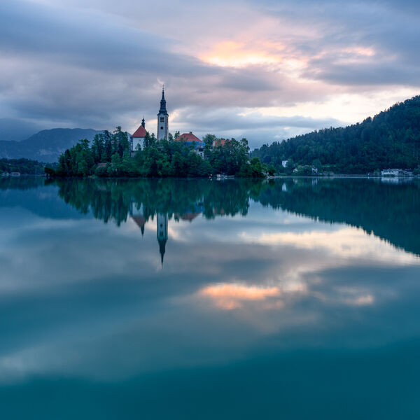 lake bled sunrise 6721