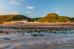 CAT NAB HILL AND SHIP INN, SALTBURN