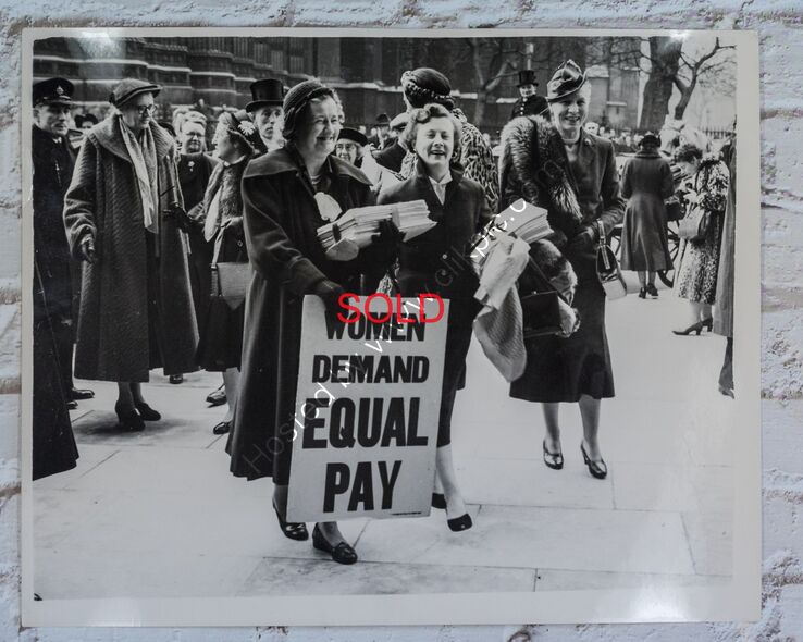 Equal pay for women 1954/SOLD