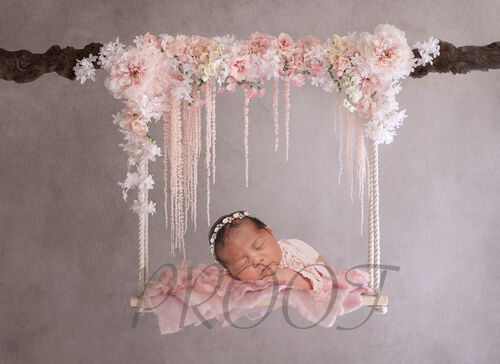 SPRING BLOOMS SWING