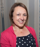 Author Lucy Diamond