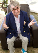 Ronnie Corbett