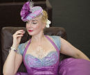 Honey Moon stays cool at Brighton Races
