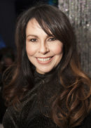 Julie Graham