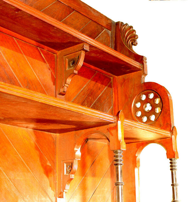 dresser