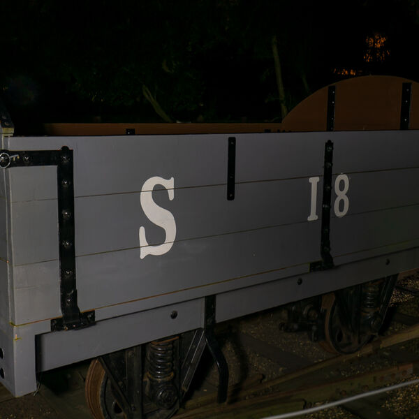 SR Wagon - Light Painting