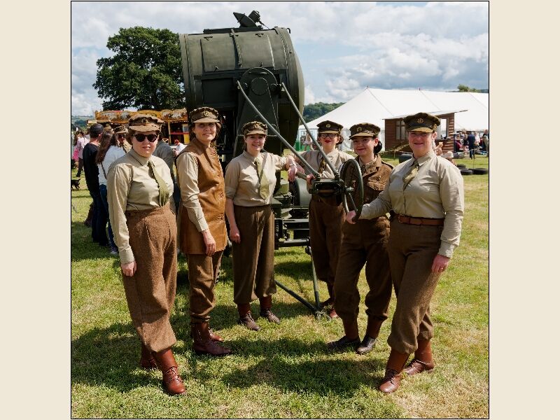 ATS Women operating Searchlight