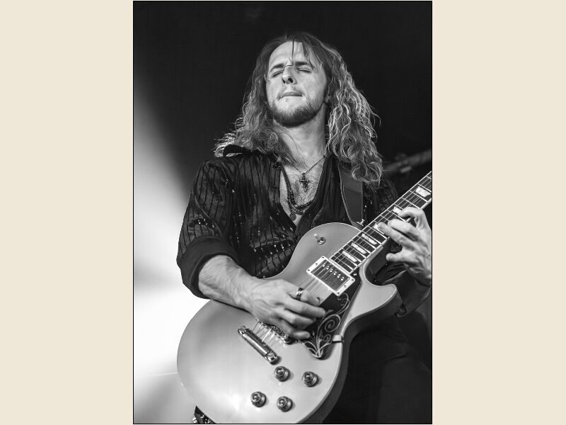 Print: Thieves of Liberty by Julie Kaye - Commended