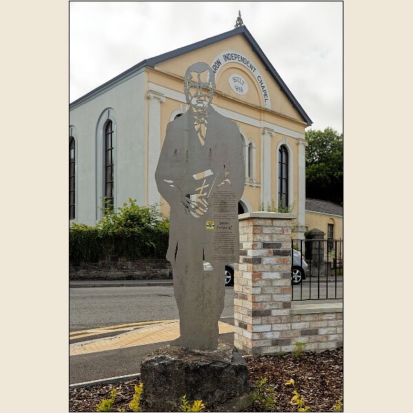 Tredegar-Evan Jones, Minister