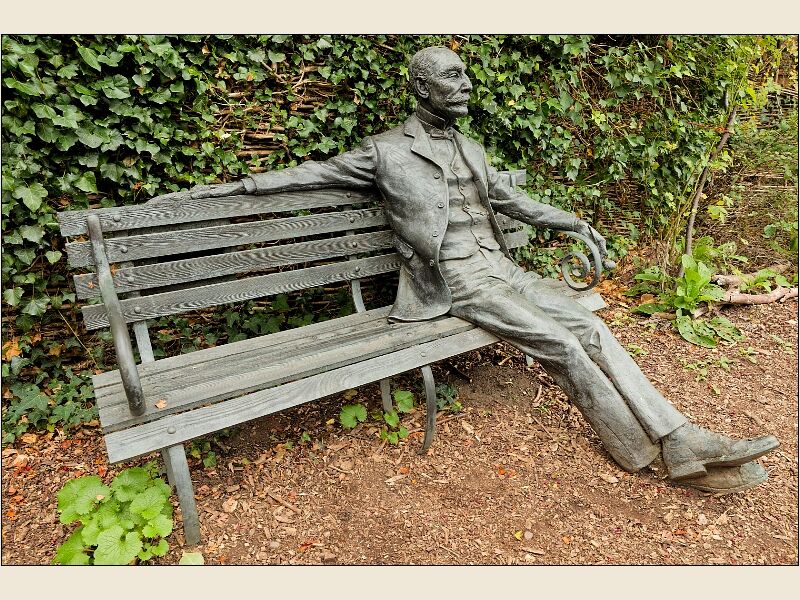 Elgar At Rest, Lower Broadheath