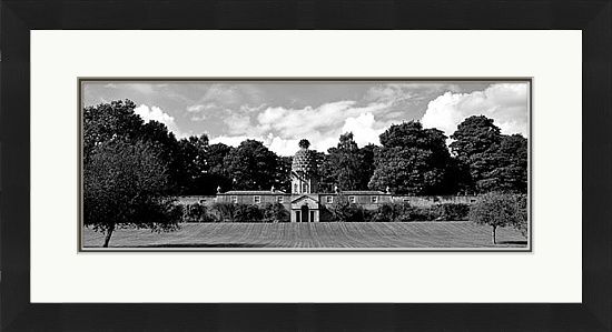 The Pineapple House - £156
