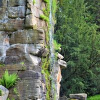 Trickling Waterfall