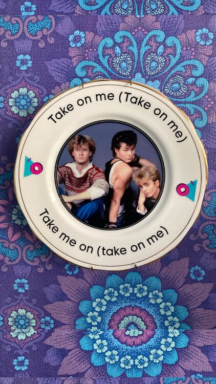 A-Ha Pop Plate