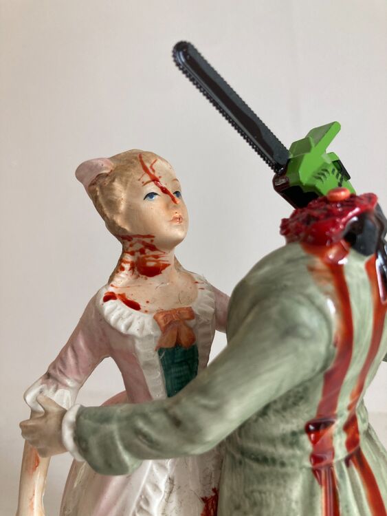 'Murder On The Dancefloor' ceramic figurine