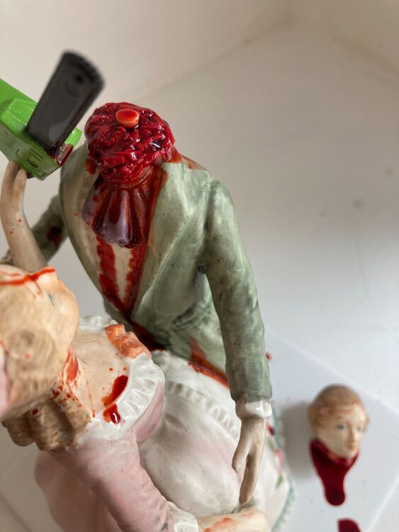 'Murder On The Dancefloor' ceramic figurine
