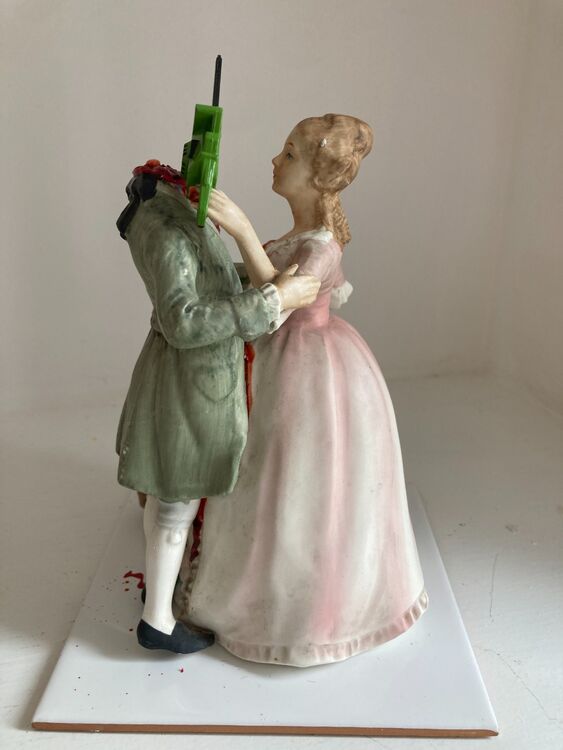 'Murder On The Dancefloor' ceramic figurine