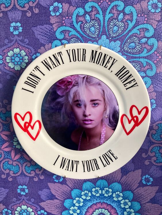 Transvision Vamp Pop Plate