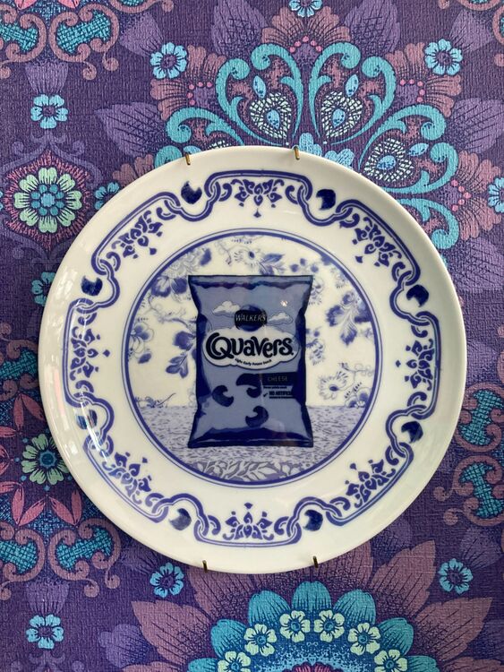 Quavers Delft style plate
