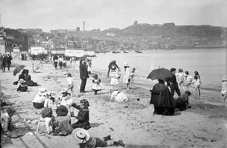 Scarborough, south bay c.1903