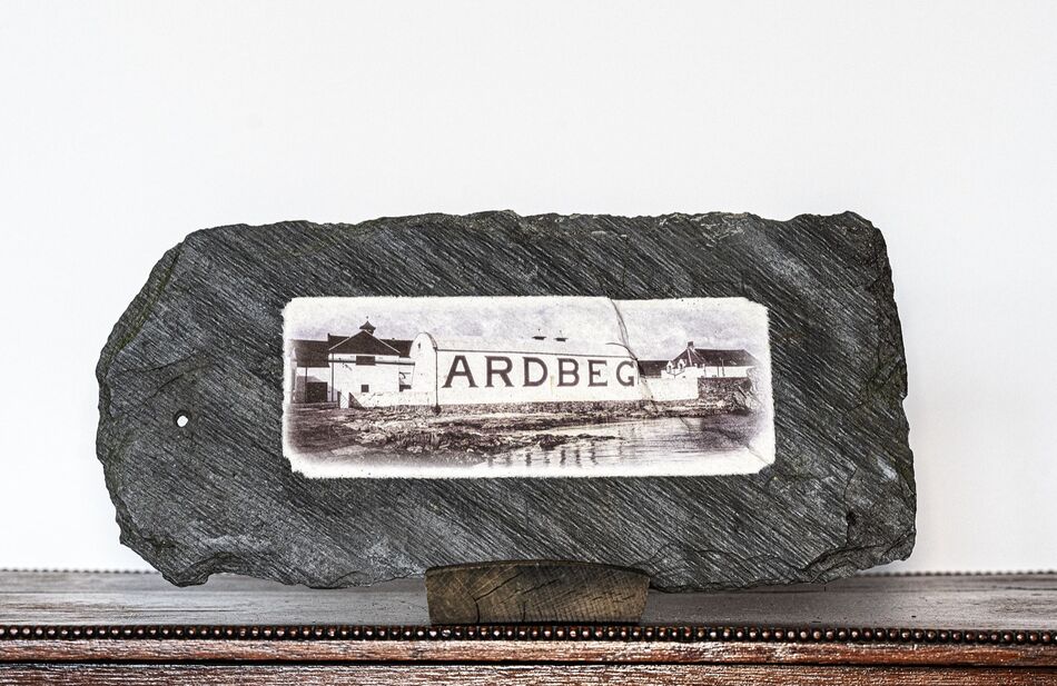Nr. 46 Ardbeg_sea-side, Schindelgröße 40x20, Bildgröße 24x9, Preis 249,- EUR