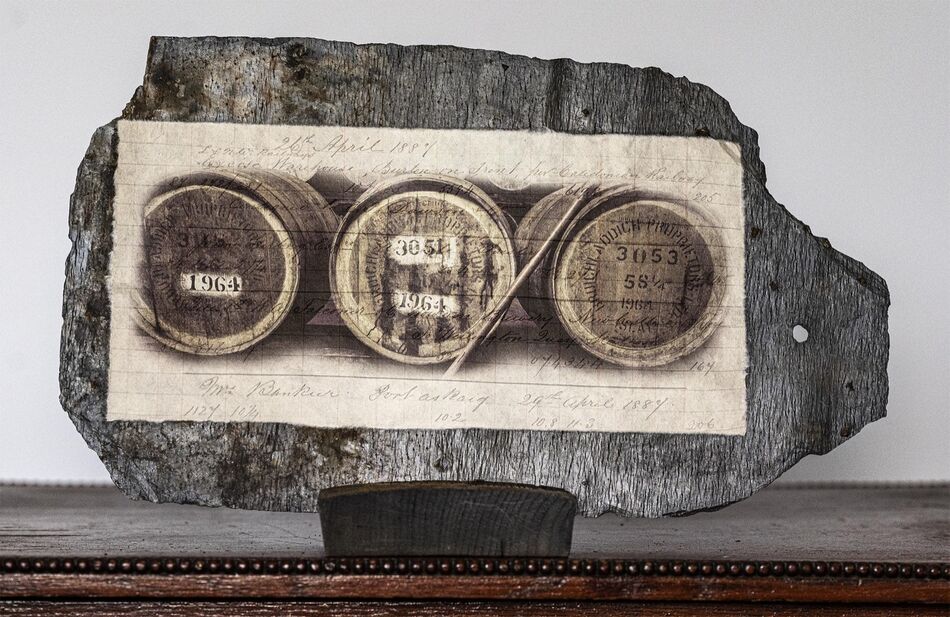 Nr. 31, Bruichladdich_Casks64_duplex, Schindelgröße:36x21, Bildgröße:28x13, Preis: 249,- EUR