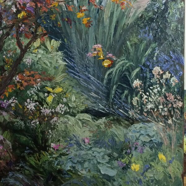 053 Garden with Water Spray