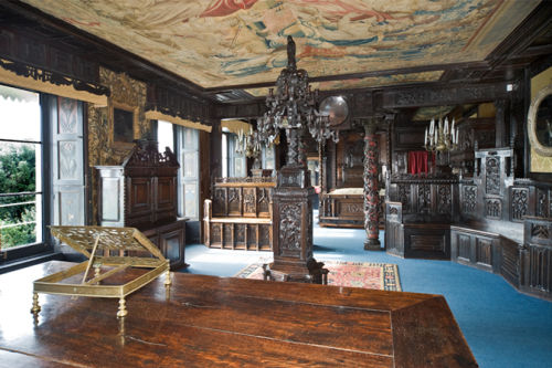 The Oak Room