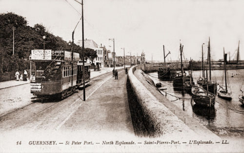 North Esplanade & Tram.