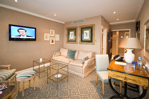 Lounge area