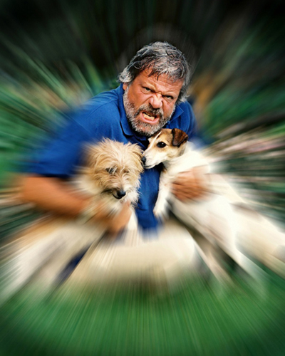 Oliver Reed and his dogs