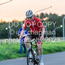 24-08-2023CliffPrattRd9-178