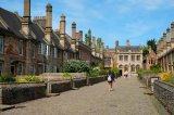 VICARS CLOSE-WELLS