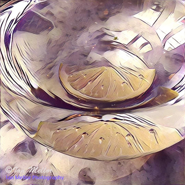 Lemon Slice in Water