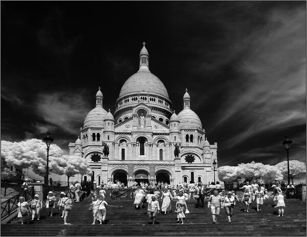 Busy day Sacre Coeur