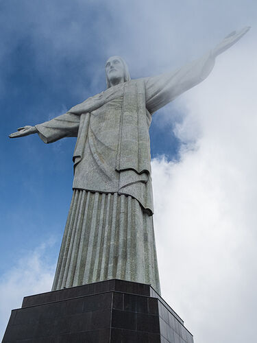 Redeemer in Mist